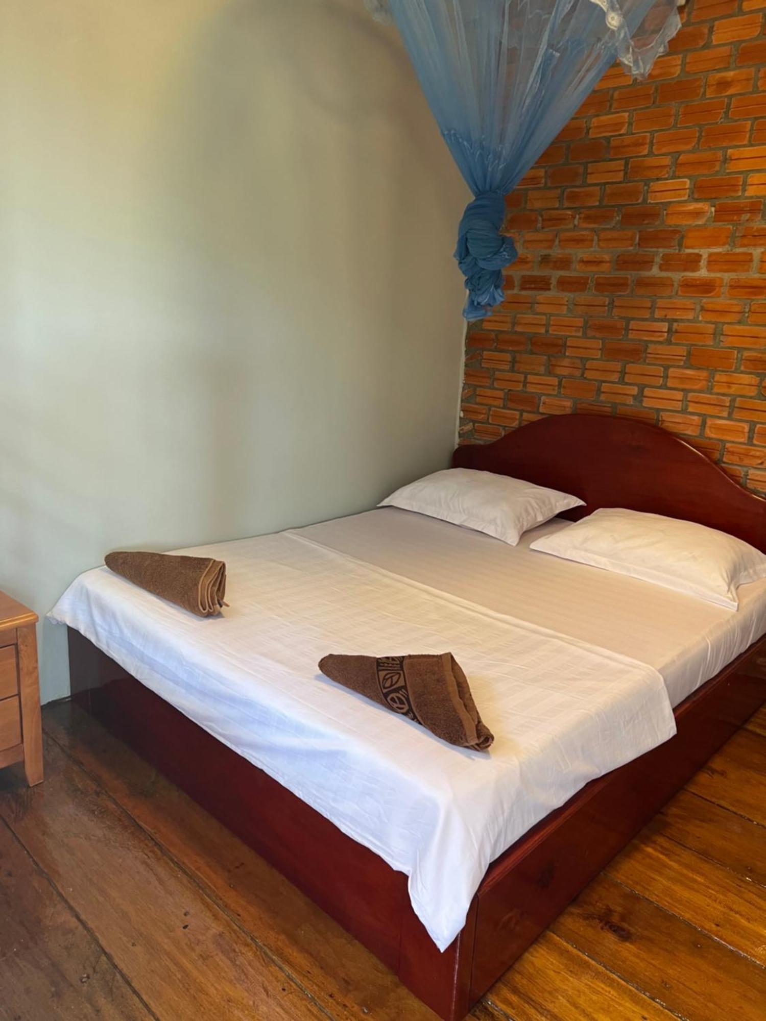Ing Ing Guesthouse Ко-Ронг-Самлоем Екстер'єр фото